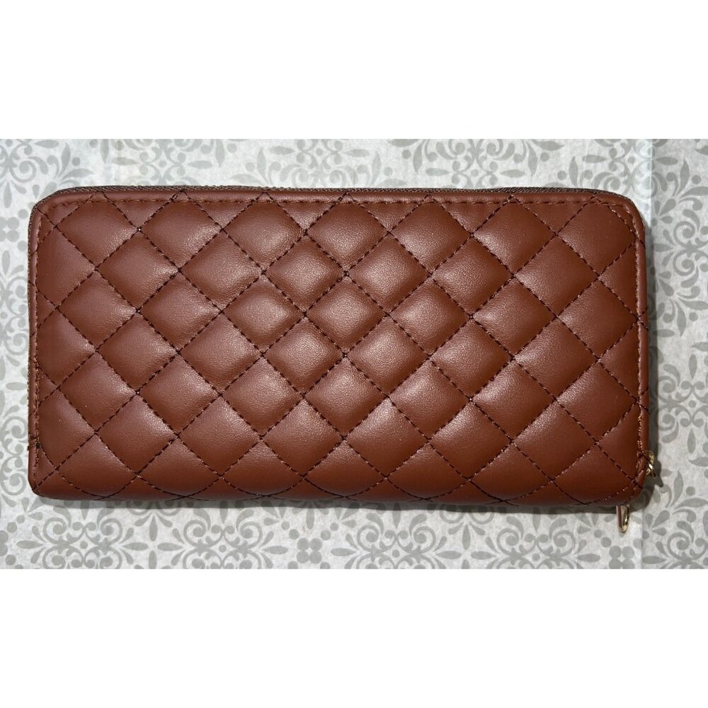 Quilted Brown Faux Leather Zipper Wallet Multiple Compartments w Wrist Strap